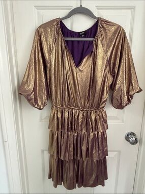 Fate Metallic Gold Tiered Midi Dress with V-Neck from Vici, M